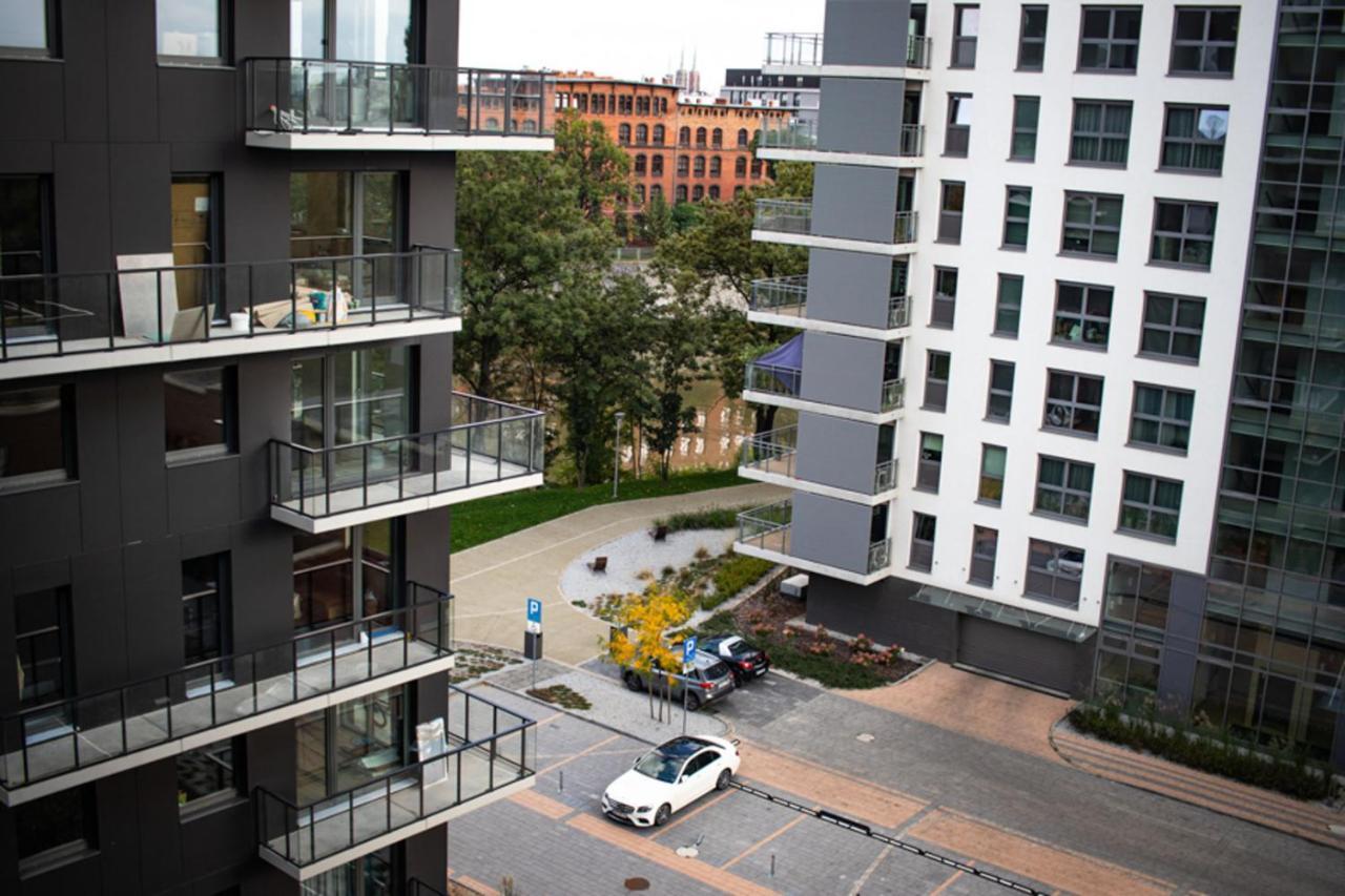 Urban Space Apartament 80 - Free Parking Вроцлав Экстерьер фото