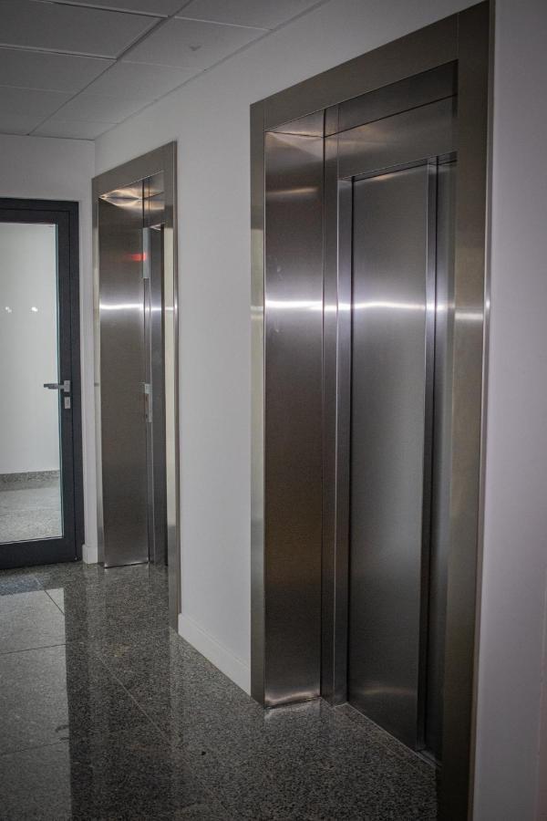 Urban Space Apartament 80 - Free Parking Вроцлав Экстерьер фото